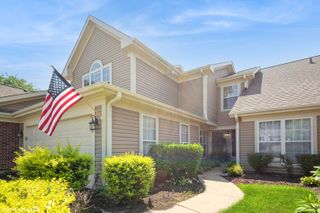 707 Clover Hill Court, Elk Grove Village, IL 60007
