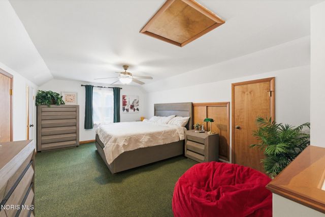 631 Ansonia Street, Oregon, OH 43616