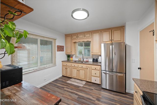 631 Ansonia Street, Oregon, OH 43616