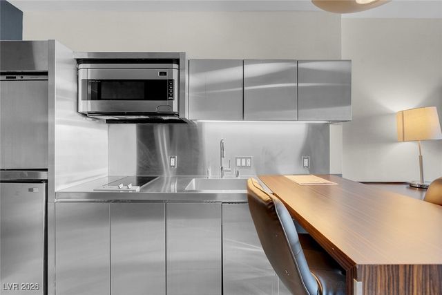 4381 West Flamingo Road 1109, Las Vegas, NV 89103