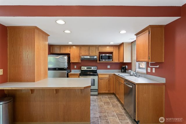 7705 273rd Street NW, Stanwood, WA 98292