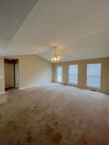 134 Wright Road, Reeds Spring, MO 65737