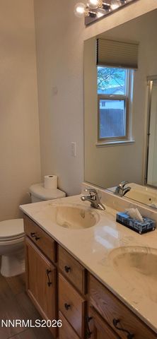 101 South End Drive, Dayton, NV 89403