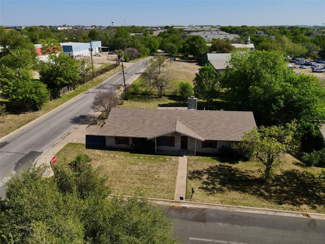 1000 Hollybluff ST, Austin, TX 78753