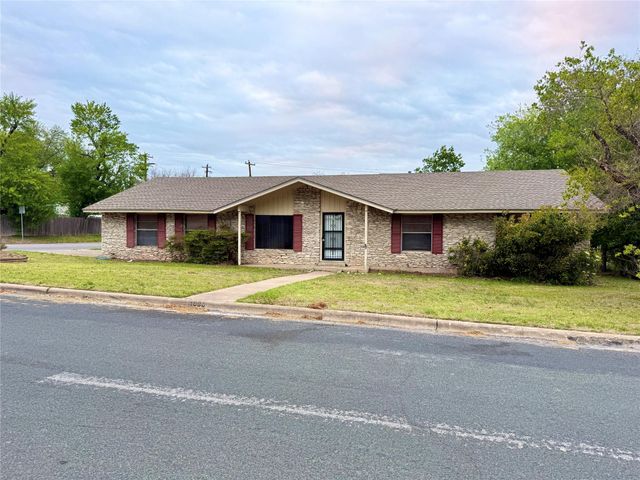 1000 Hollybluff ST, Austin, TX 78753