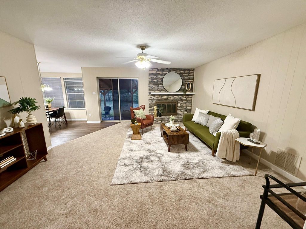 1000 Hollybluff ST, Austin, TX 78753