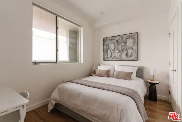 1040 N Spaulding Avenue 4, West Hollywood, CA 90046