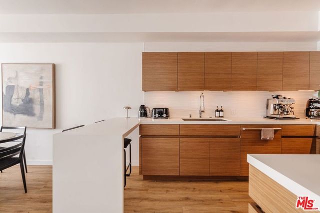 1040 N Spaulding Avenue 4, West Hollywood, CA 90046