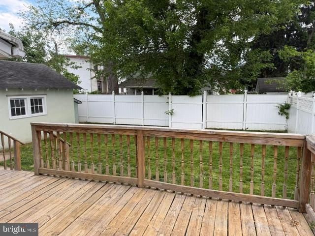 1749 W RIVER DR, Pennsauken, NJ 08110