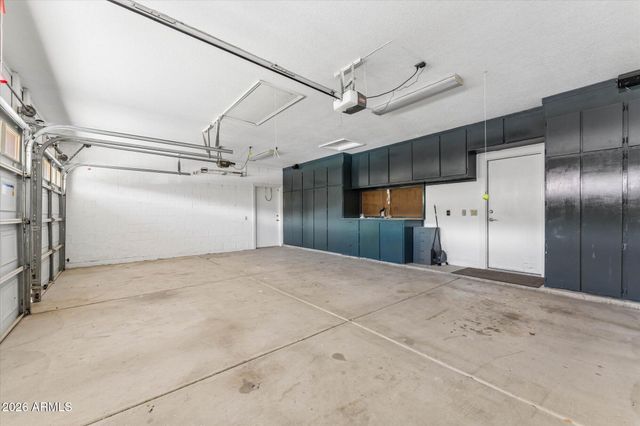 3310 E ROCK WREN Road, Phoenix, AZ 85044