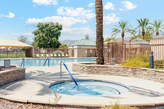 3310 E ROCK WREN Road, Phoenix, AZ 85044
