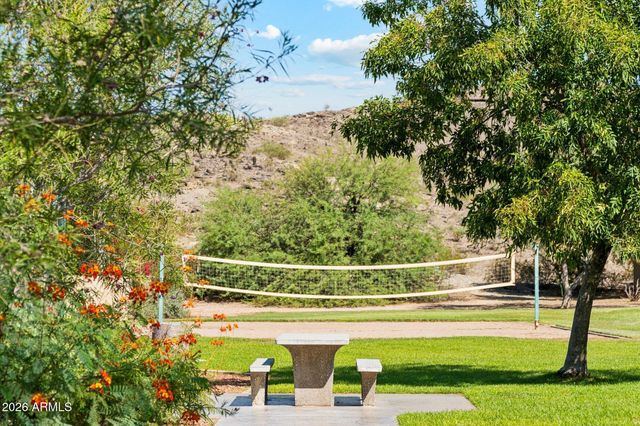 3310 E ROCK WREN Road, Phoenix, AZ 85044