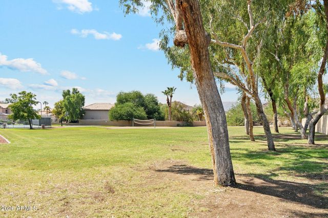 3310 E ROCK WREN Road, Phoenix, AZ 85044