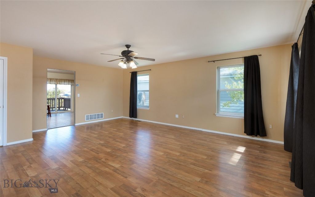 821 N River Rock, Belgrade, MT 59714 photo 4