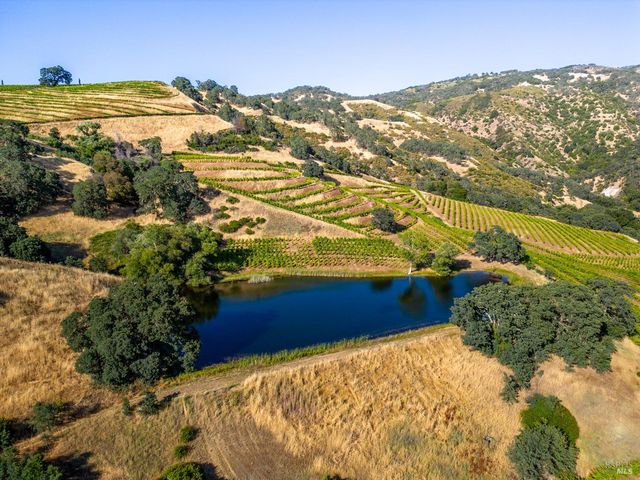 5700 Old River Rd, Ukiah, CA 95482