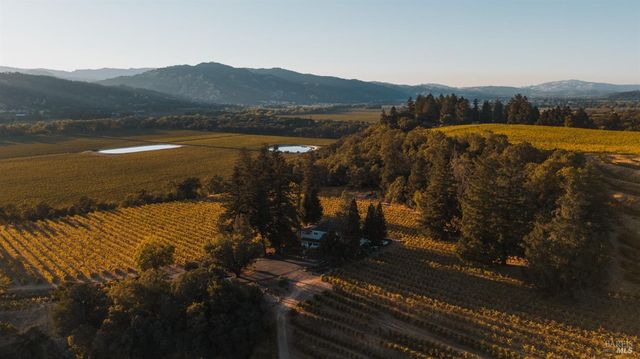 5700 Old River Rd, Ukiah, CA 95482