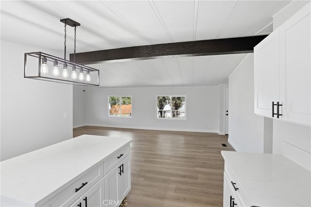 32551 Crescent Avenue, Lake Elsinore, CA 92530