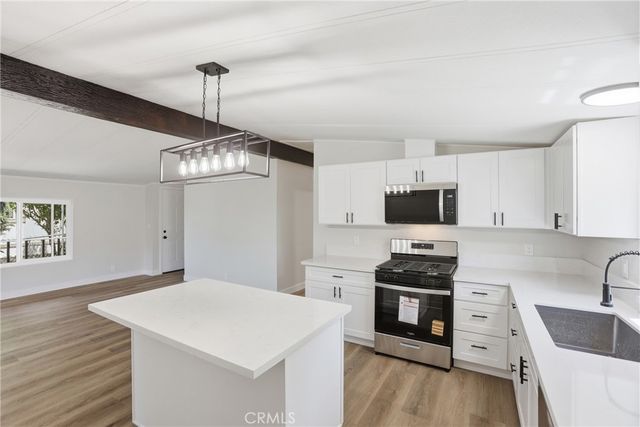 32551 Crescent Avenue, Lake Elsinore, CA 92530