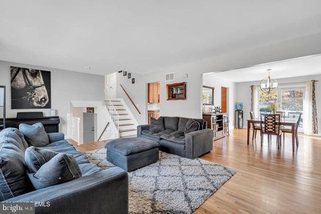 109 WOODRIDGE AVE, Toms River, NJ 08755