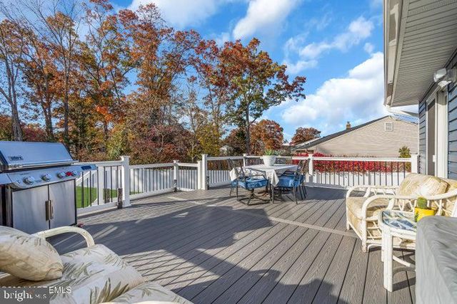 109 WOODRIDGE AVE, Toms River, NJ 08755