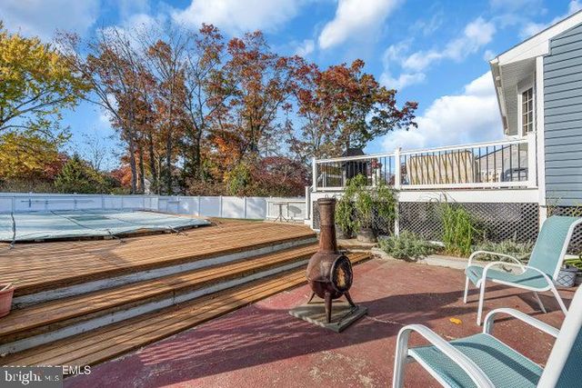 109 WOODRIDGE AVE, Toms River, NJ 08755
