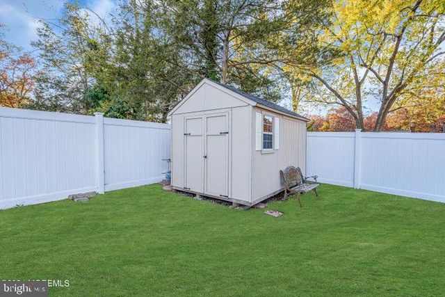 109 WOODRIDGE AVE, Toms River, NJ 08755