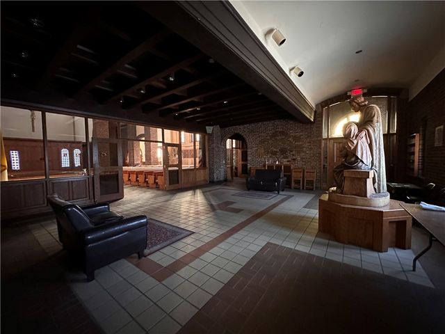 1101 Braddock Ave, Braddock, PA 15104