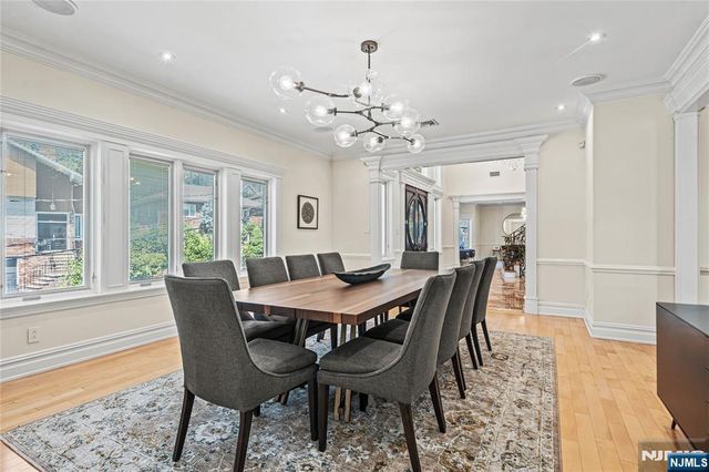 512 Winterburn Grove, Cliffside Park, NJ 07010