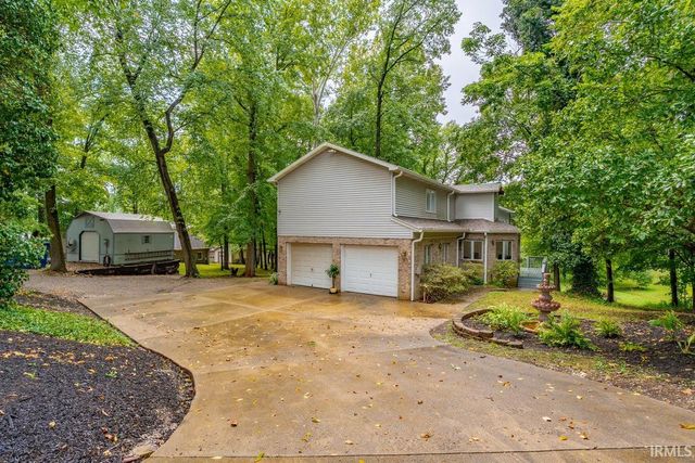 1300 N Red Bank Road, Evansville, IN 47720