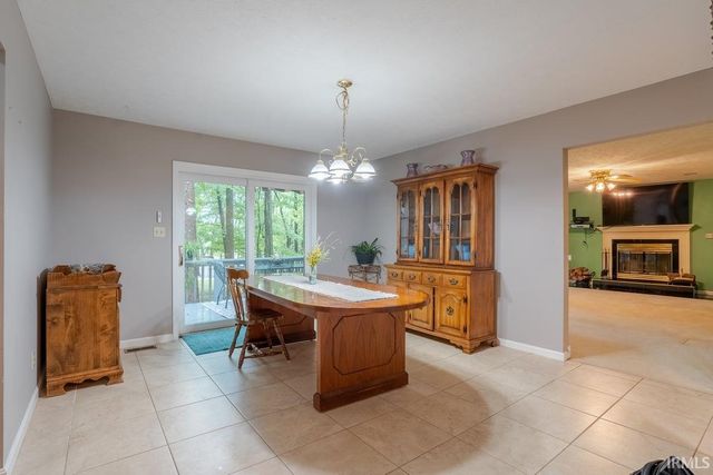 1300 N Red Bank Road, Evansville, IN 47720