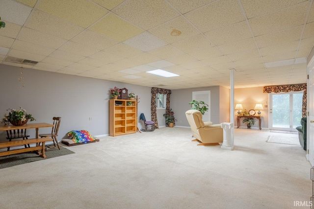1300 N Red Bank Road, Evansville, IN 47720
