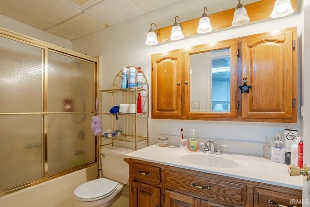 1300 N Red Bank Road, Evansville, IN 47720