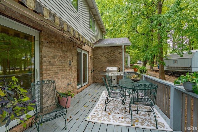 1300 N Red Bank Road, Evansville, IN 47720