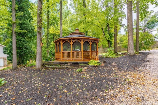 1300 N Red Bank Road, Evansville, IN 47720