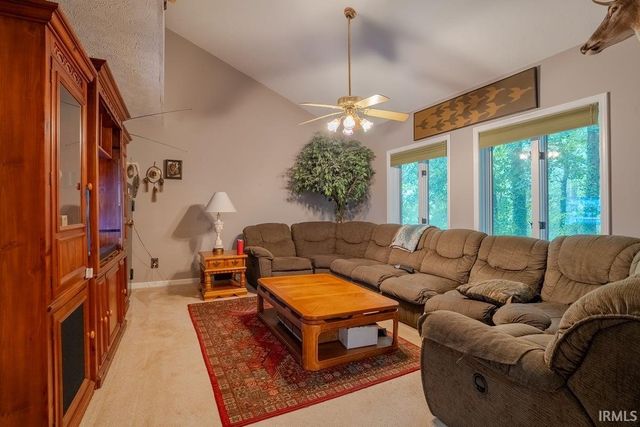 1300 N Red Bank Road, Evansville, IN 47720