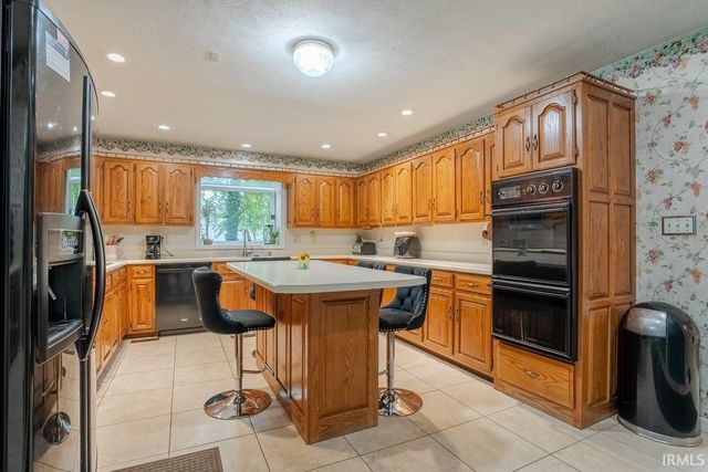1300 N Red Bank Road, Evansville, IN 47720