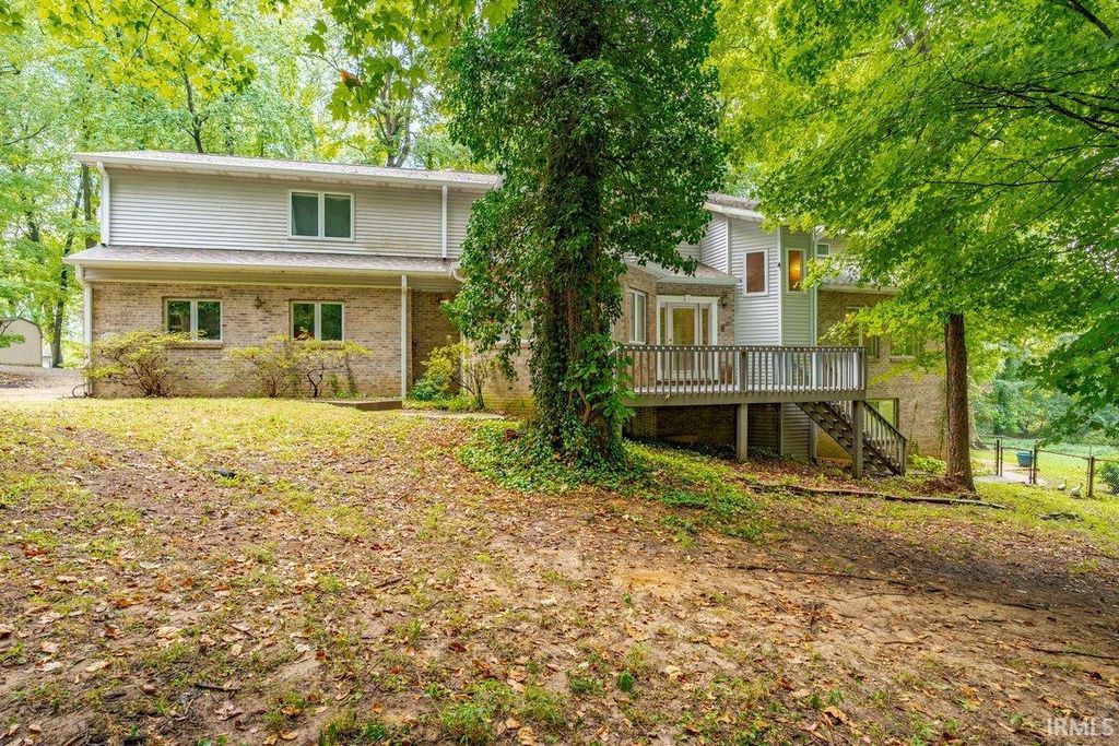 1300 N Red Bank Road, Evansville, IN 47720