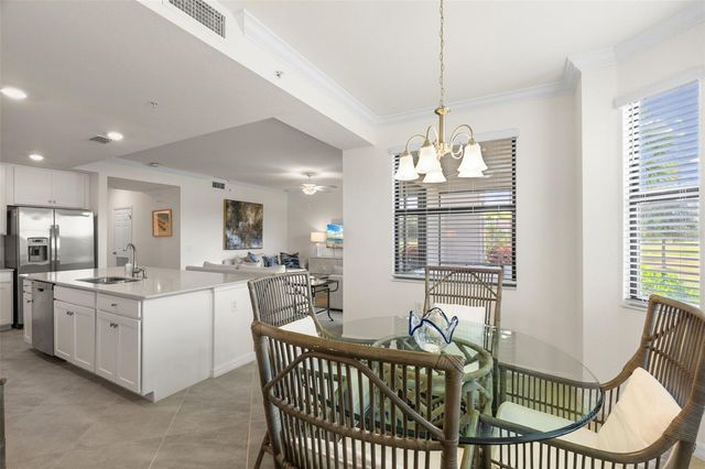 17724 GAWTHROP DRIVE 103, Bradenton, FL 34211