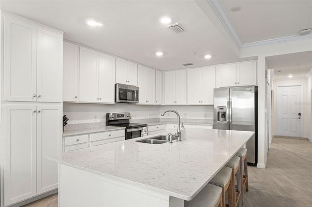 17724 GAWTHROP DRIVE 103, Bradenton, FL 34211