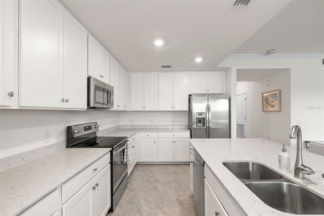 17724 GAWTHROP DRIVE 103, Bradenton, FL 34211