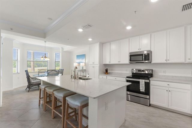 17724 GAWTHROP DRIVE 103, Bradenton, FL 34211