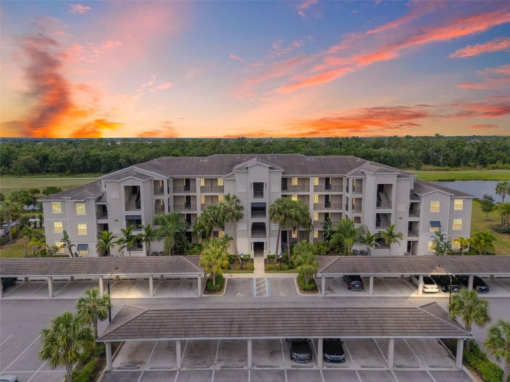 17724 GAWTHROP DRIVE 103, Bradenton, FL 34211