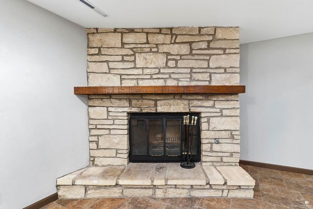 2824 Nevada Street, Manhattan, KS 66502
