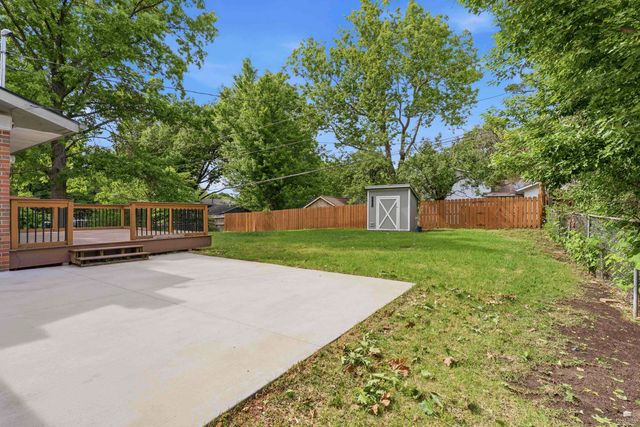 2824 Nevada Street, Manhattan, KS 66502