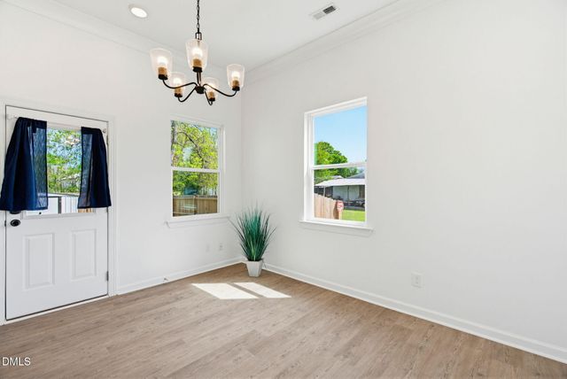 413 Bradley Street, Burlington, NC 27215