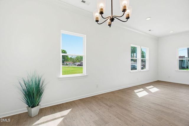 413 Bradley Street, Burlington, NC 27215