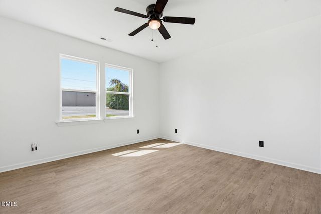 413 Bradley Street, Burlington, NC 27215