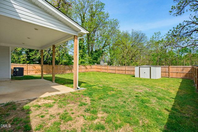 413 Bradley Street, Burlington, NC 27215