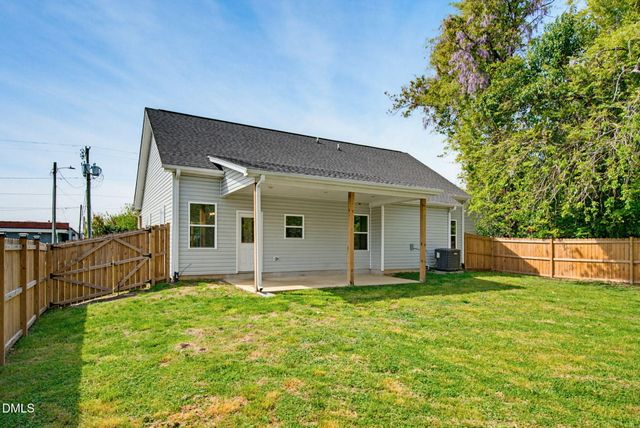 413 Bradley Street, Burlington, NC 27215