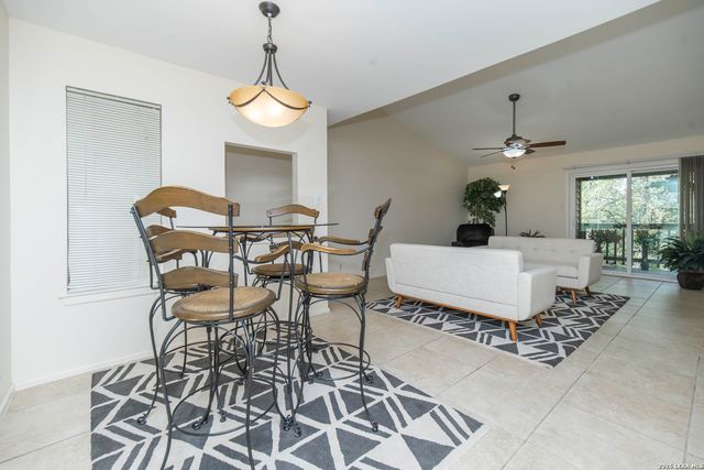 13018 Heimer Rd Apt 917, San Antonio, TX 78216